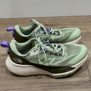 The North Face Women’s Altamesa 500 sage mint Green Trail Running Shoes size 10